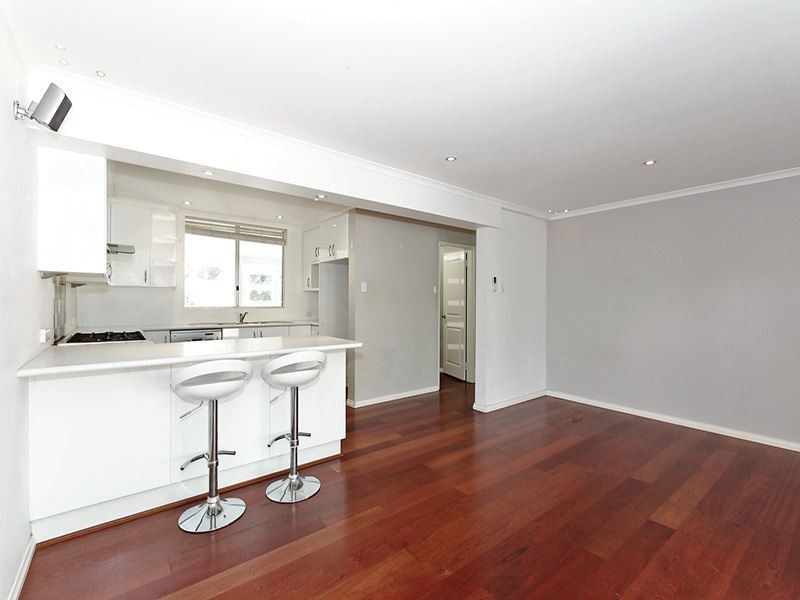 22 Harfleur Place, Hamilton Hill WA 6163