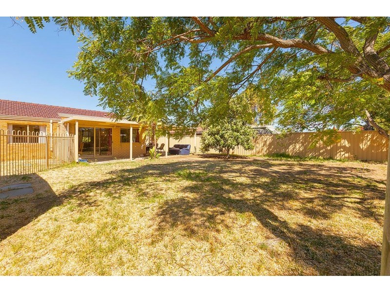 3 Gascoyne Way, Cooloongup WA 6168