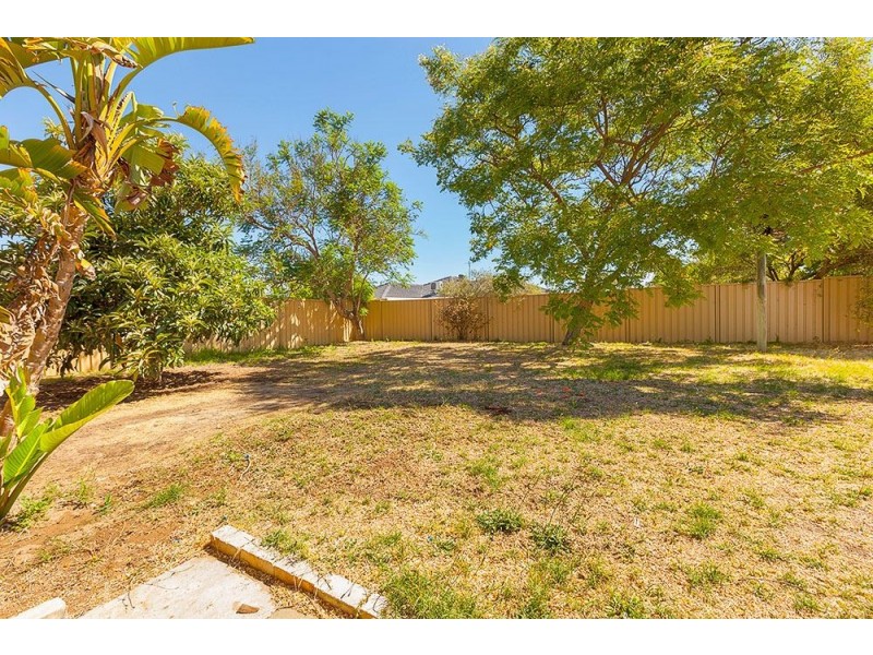 3 Gascoyne Way, Cooloongup WA 6168