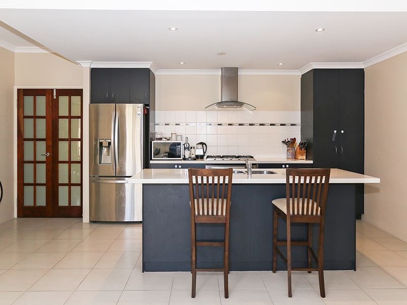 23 Baler Court, Hammond Park WA 6164