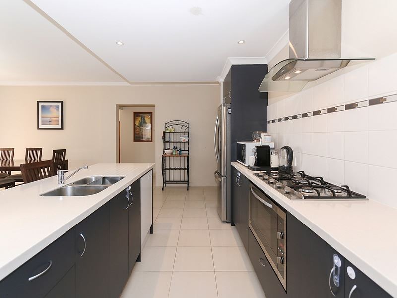 23 Baler Court, Hammond Park WA 6164