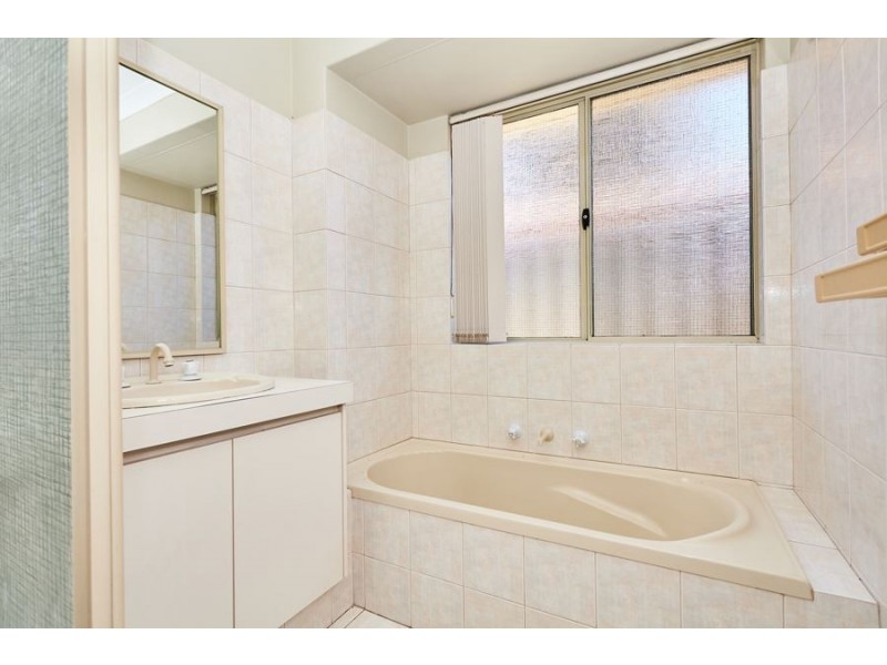 3/104 Forrest Road, Hamilton Hill WA 6163