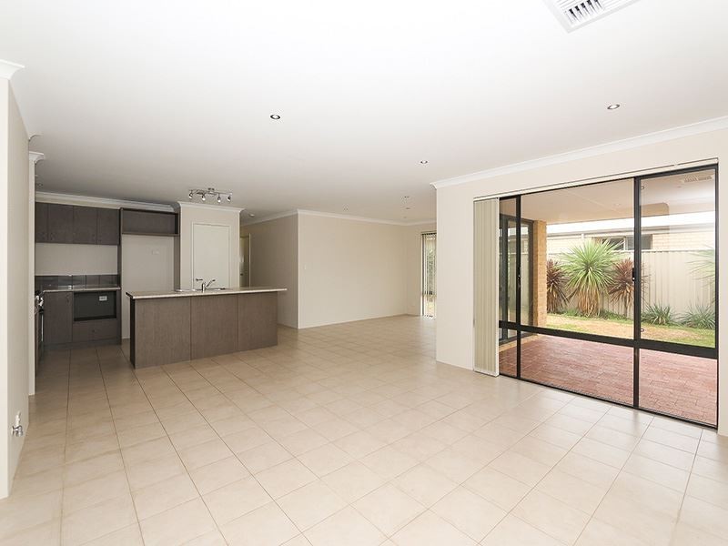 7 Pricklybark Street, Harrisdale WA 6112