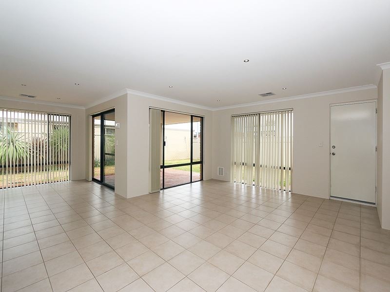 7 Pricklybark Street, Harrisdale WA 6112