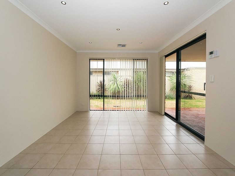 7 Pricklybark Street, Harrisdale WA 6112