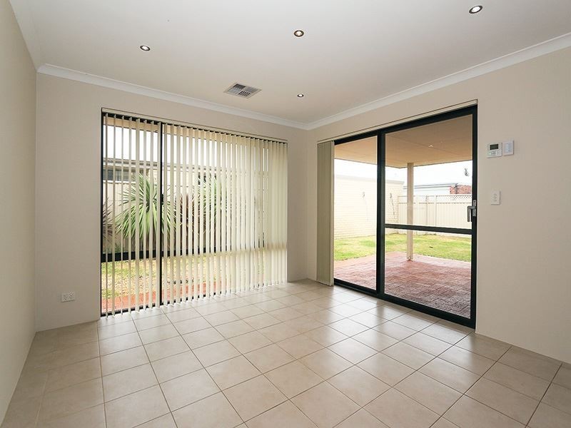 7 Pricklybark Street, Harrisdale WA 6112