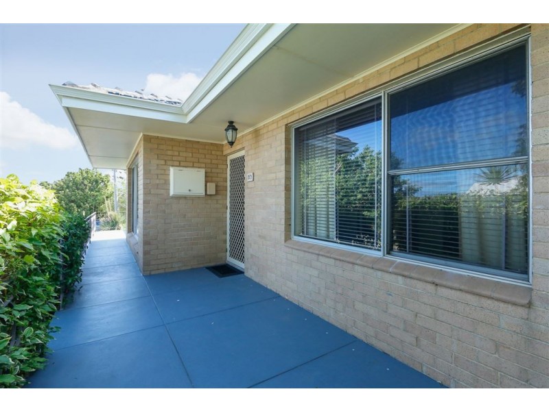 33 Beach Road, Coogee WA 6166