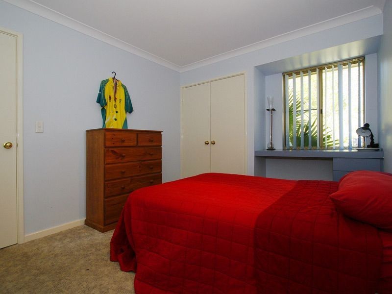 34 Jade Street, Mount Richon WA 6112