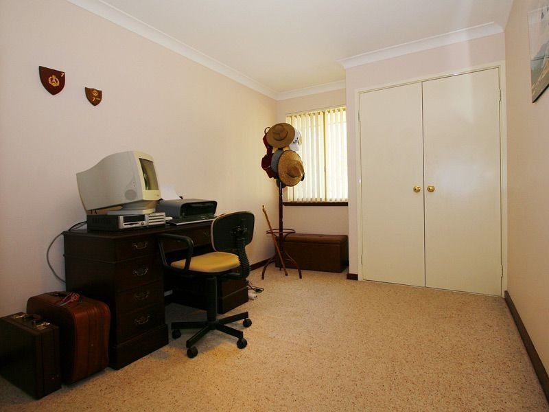 34 Jade Street, Mount Richon WA 6112