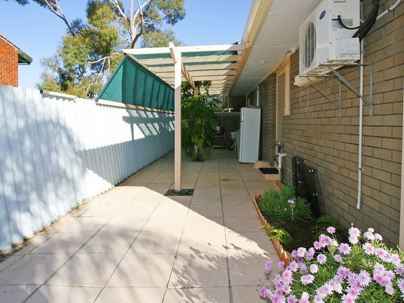 1/57 Manning Road, Como WA 6152