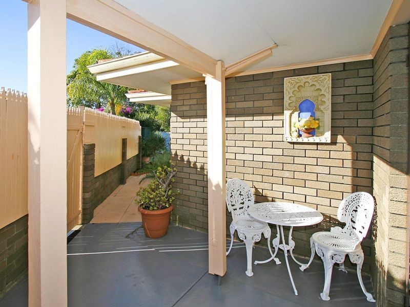 1/57 Manning Road, Como WA 6152
