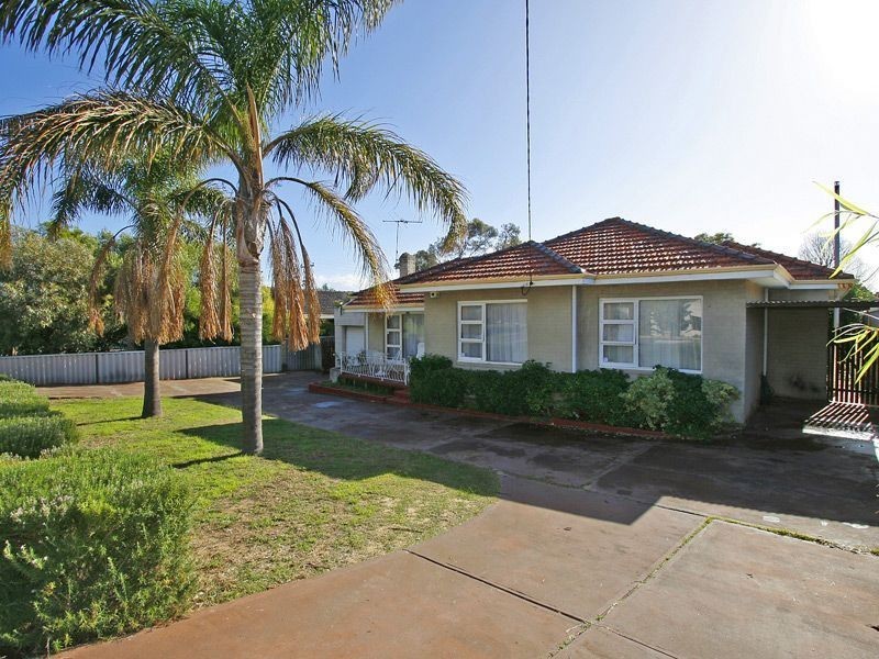 156 Forrest Road, Hamilton Hill WA 6163