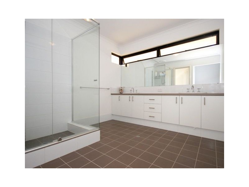 35 l’aquila circle, Beeliar WA 6164