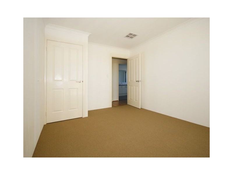 35 l’aquila circle, Beeliar WA 6164