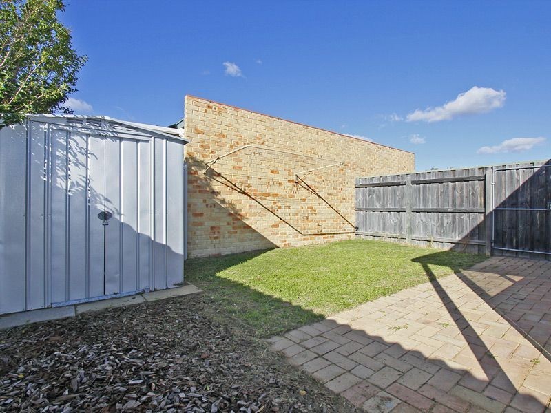 20 redmond road, Hamilton Hill WA 6163