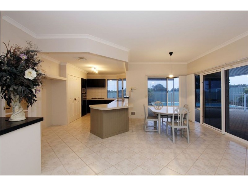 1 Amity Boulevard, Coogee WA 6166