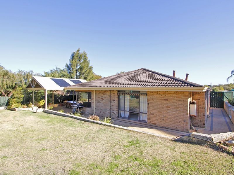 10 Lamarck Place, Heathridge WA 6027