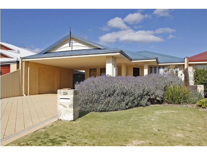 12A Ellesmere Circuit, Success WA 6164