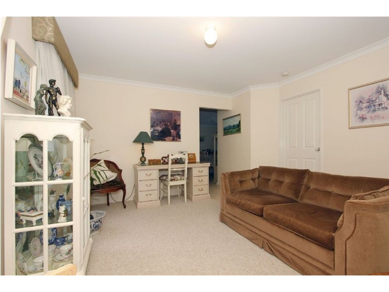 12A Ellesmere Circuit, Success WA 6164