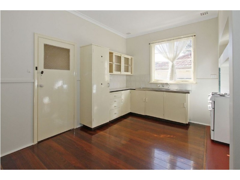 167 Carrington Street, White Gum Valley WA 6162