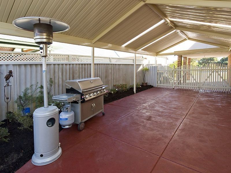 46 Tangadee Road, Golden Bay WA 6174