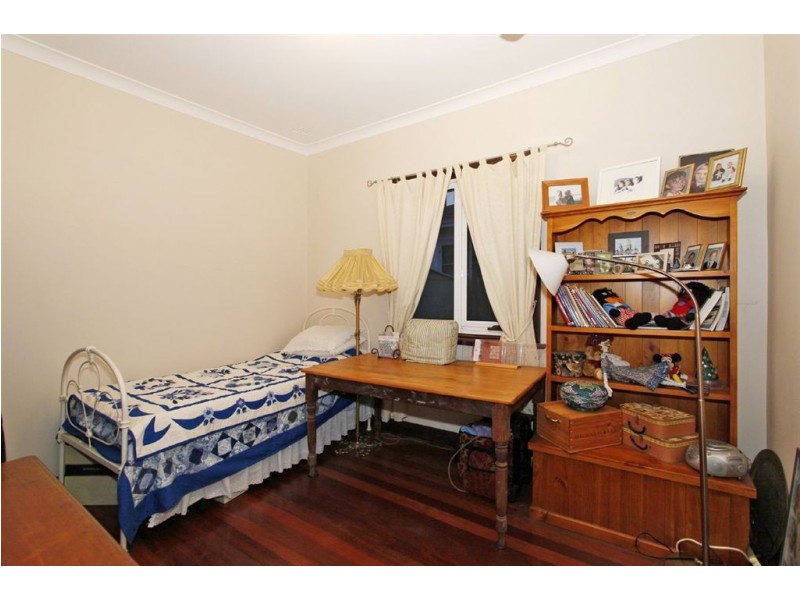 52 Nicholas Crescent, Hilton WA 6163