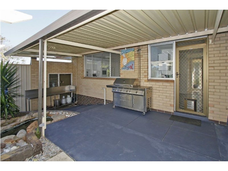 24 Pass Crescent, Beaconsfield WA 6162