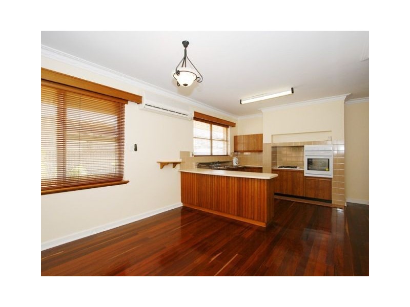 452 Rockingham Road, Munster WA 6166