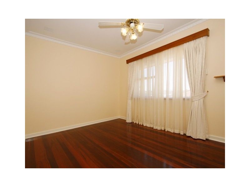 452 Rockingham Road, Munster WA 6166