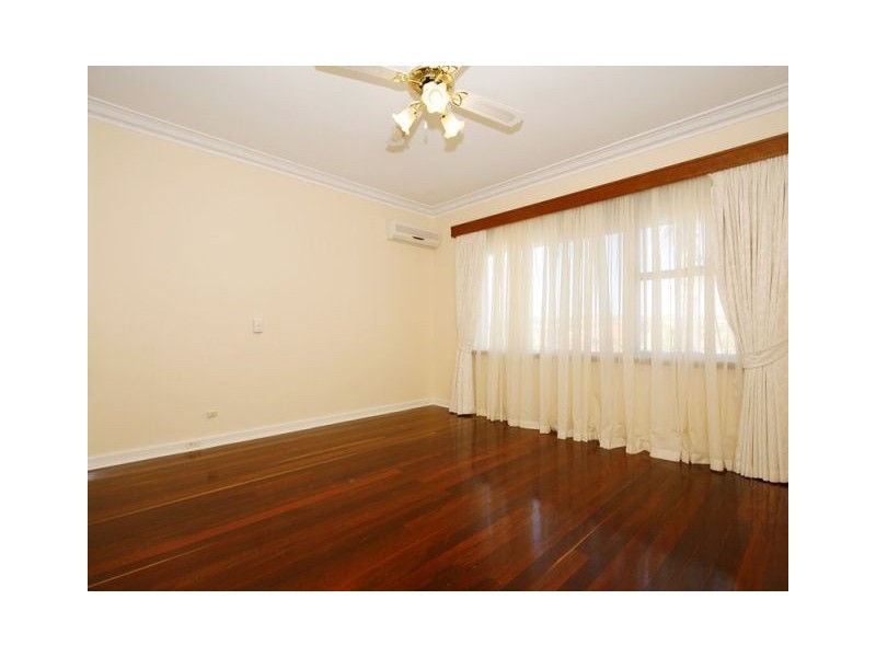 452 Rockingham Road, Munster WA 6166