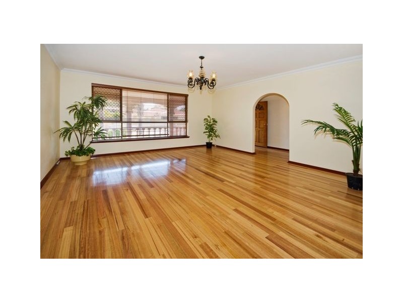 35 Edeline Street, Spearwood WA 6163