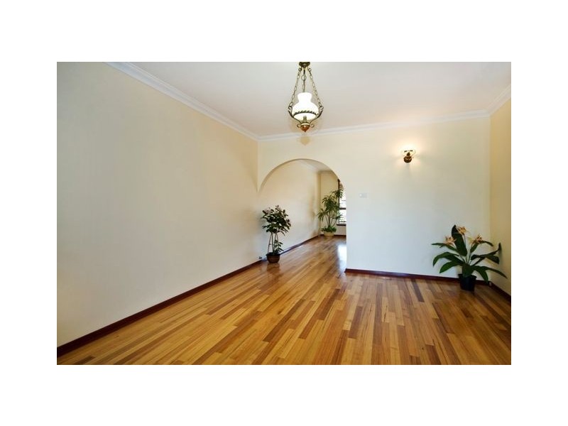 35 Edeline Street, Spearwood WA 6163