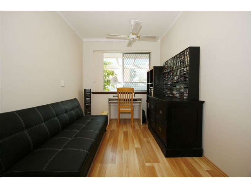 1/57 Manning Road, Como WA 6152