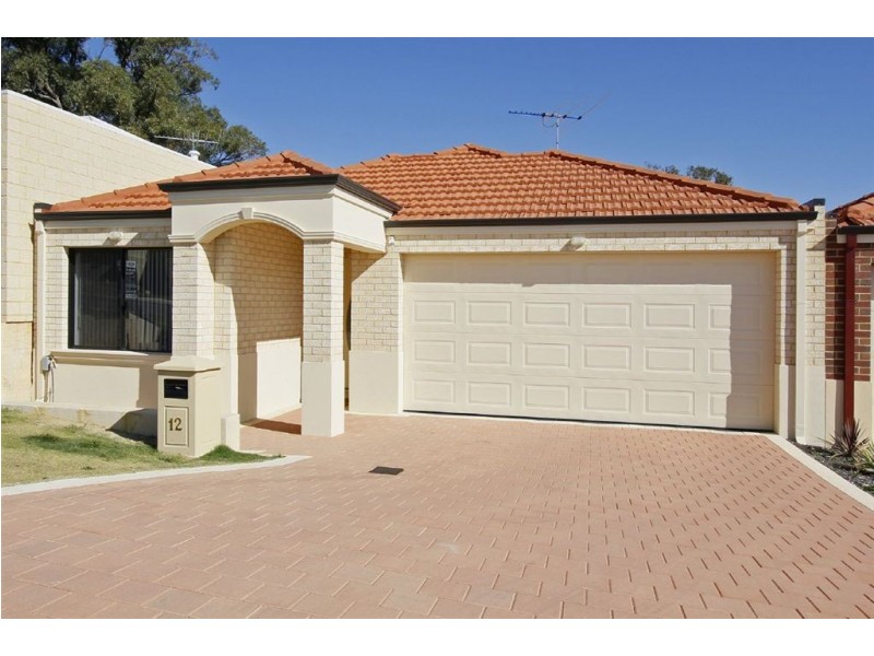 12 Magnet Close, Munster WA 6166