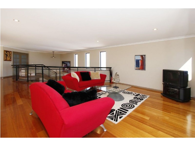 24 Chester Street, South Fremantle WA 6162