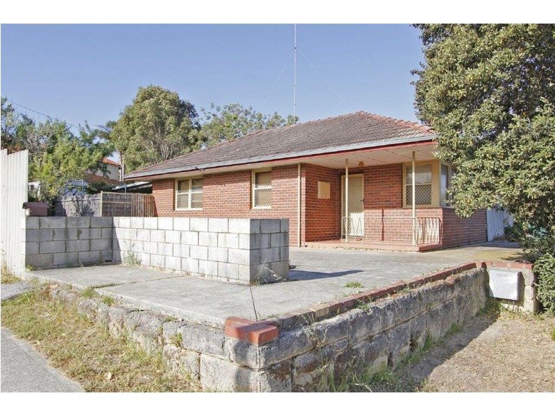 38 Redmond Road, Hamilton Hill WA 6163