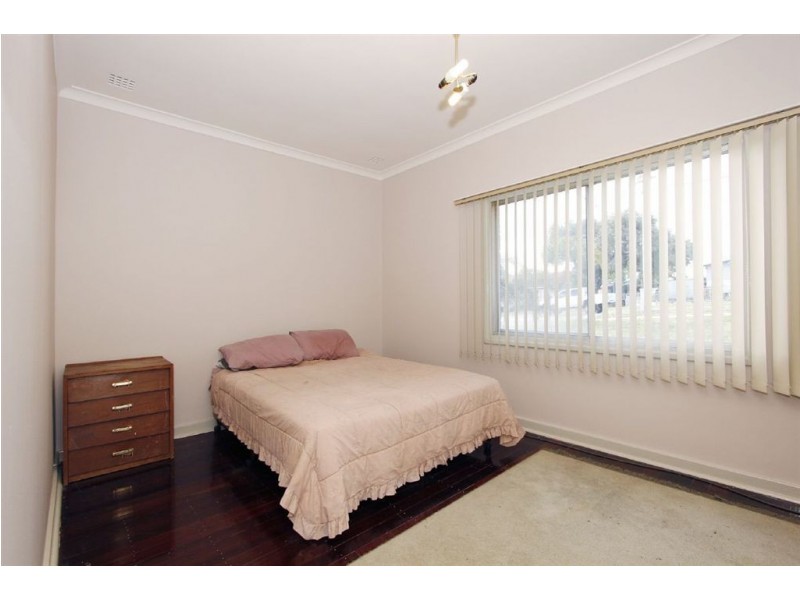 55 Winterfold Road, Hamilton Hill WA 6163