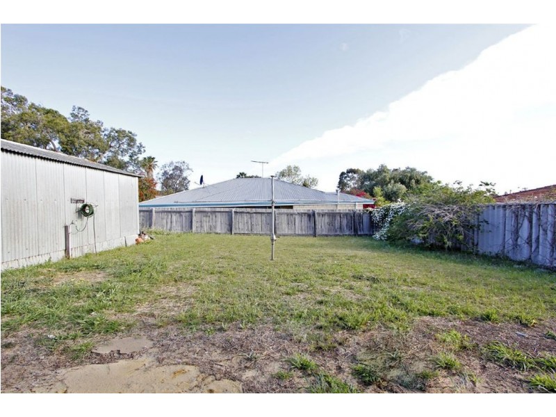 55 Winterfold Road, Hamilton Hill WA 6163