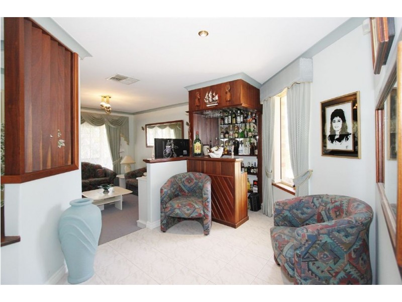 29 Williambury Drive, Yangebup WA 6164