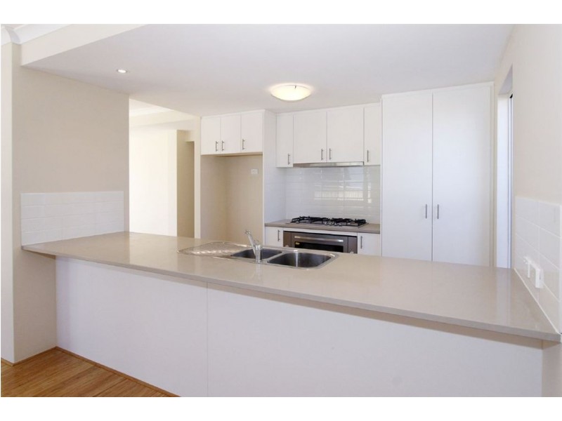 19 Long Street, Beaconsfield WA 6162