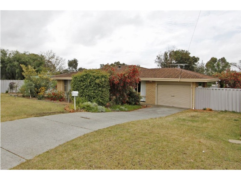 3 Gwenneth Terrace, South Lake WA 6164