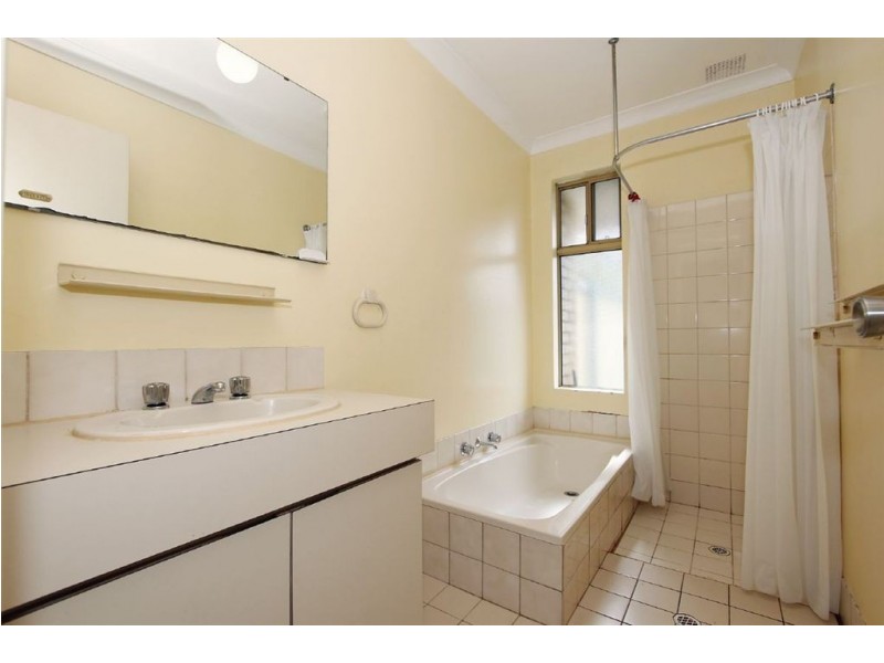 3 Gwenneth Terrace, South Lake WA 6164