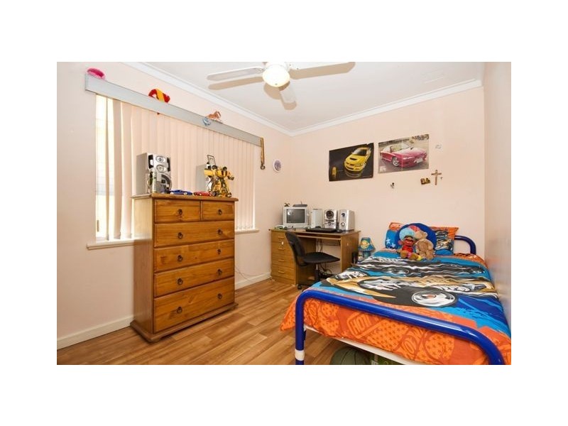 14a Ivermey Road, Hamilton Hill WA 6163