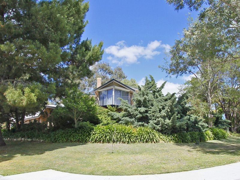 2 Waugh Court, North Lake WA 6163