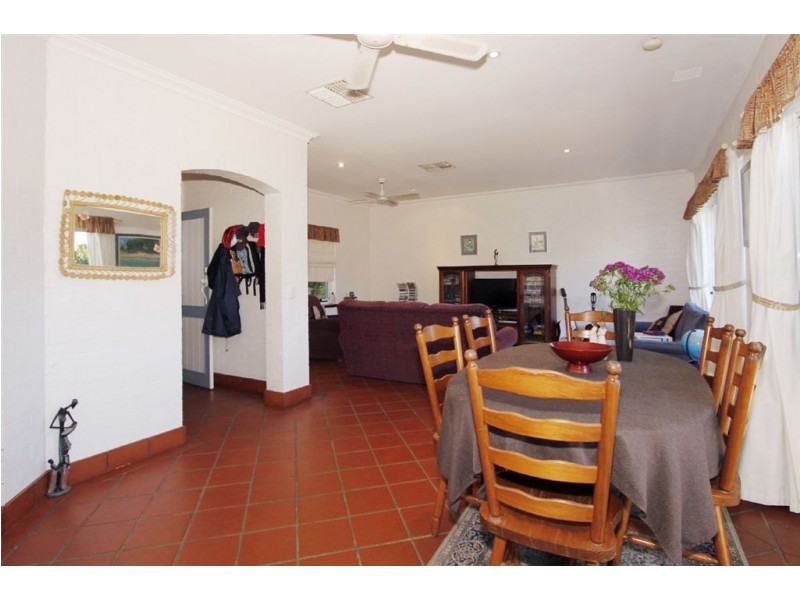 70B Murray Road, Bicton WA 6157