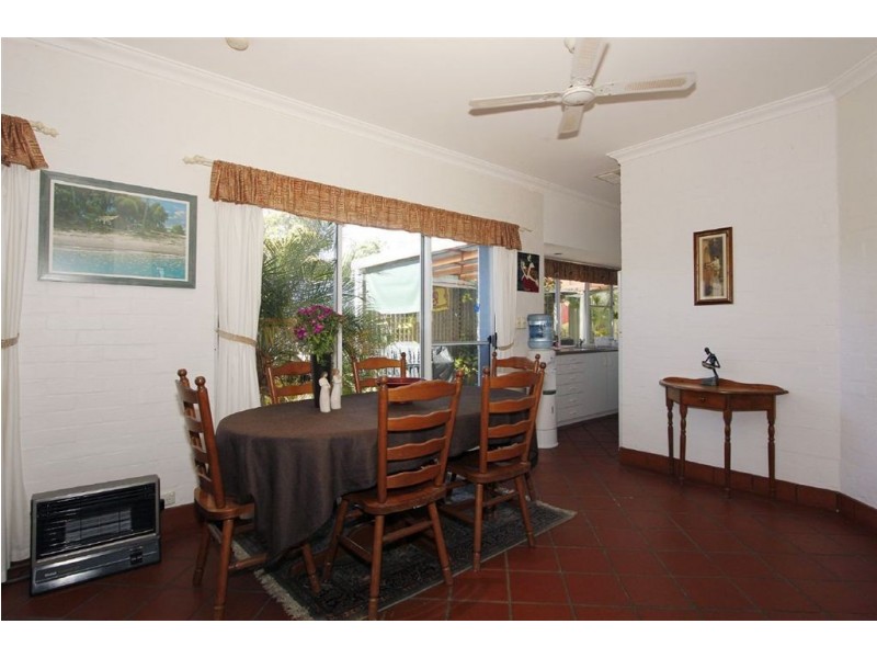 70B Murray Road, Bicton WA 6157