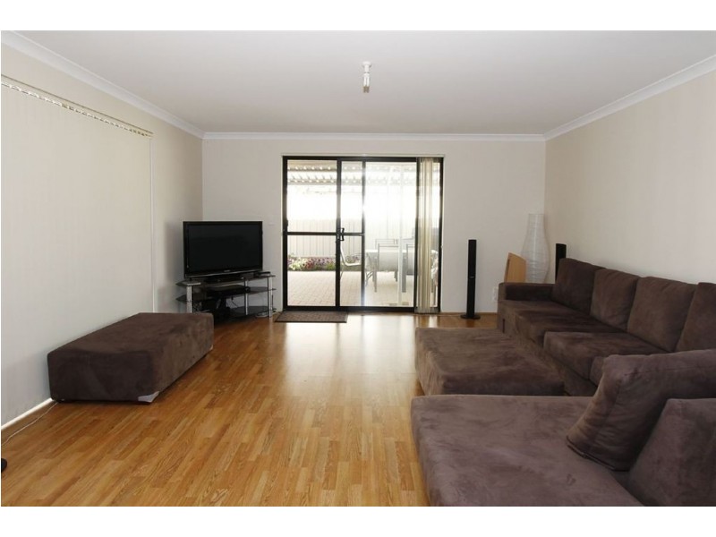 2 Hames Street, Hamilton Hill WA 6163