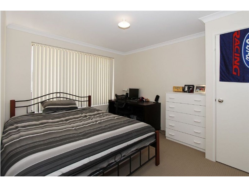 2 Hames Street, Hamilton Hill WA 6163