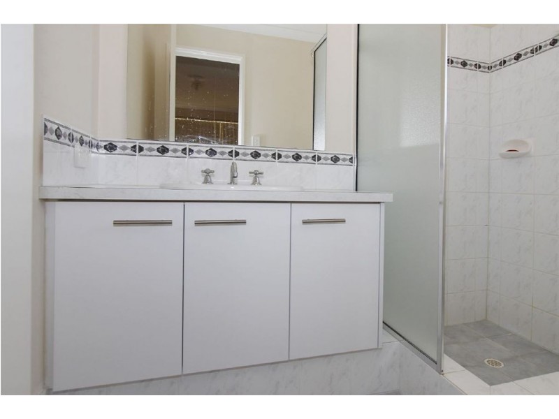 2 Hames Street, Hamilton Hill WA 6163