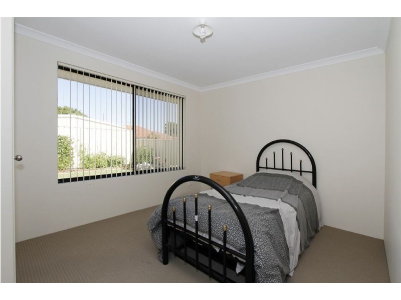 2 Hames Street, Hamilton Hill WA 6163